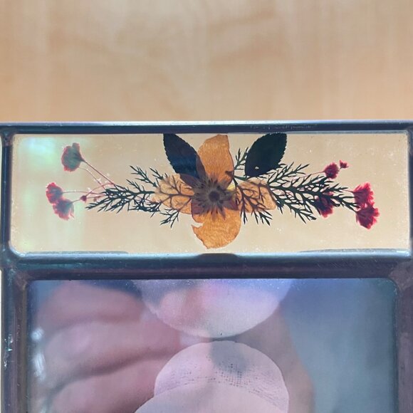 Vintage Dried Flowers Floral Picture Frame 3.5” by 5.25 Metal Clear Acrylic - Picture 6 of 12